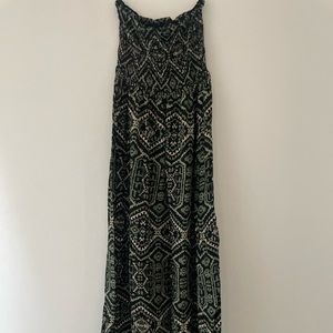 Tube Green long olive/black dress